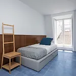 Piso Azul Premium Apartment in Bairro Alto
