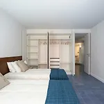 Piso Azul Premium Apartment in Bairro Alto